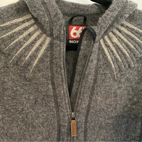 66 North Women's Gray Accent Icelandic Kandi Starneck Jacket Size S - Picture 2 of 11